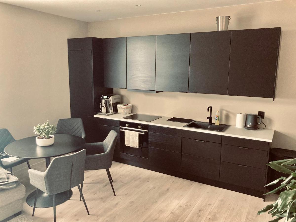 Free Parking Central 2Bedrooms With Terrace Ålesund المظهر الخارجي الصورة